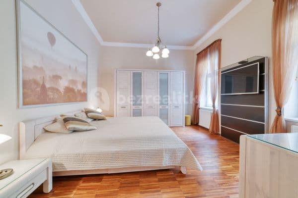 2 bedroom with open-plan kitchen flat for sale, 67 m², Mladějovského, Mariánské Lázně