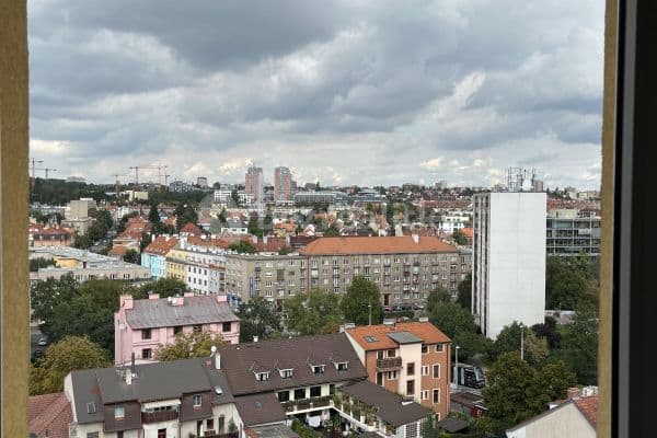 3 bedroom flat to rent, 73 m², Pod Altánem, Praha 3 bedroom flat to rent, 73 m², Pod Altánem, Praha