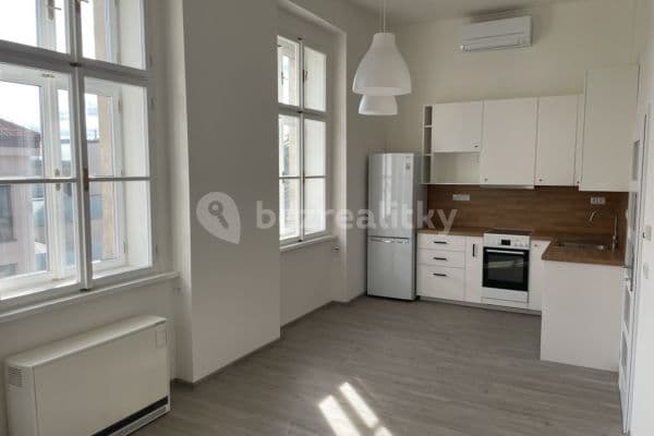 1 bedroom with open-plan kitchen flat to rent, 55 m², 