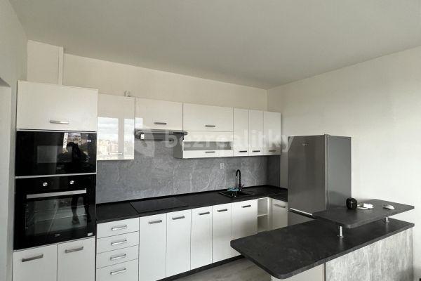 1 bedroom with open-plan kitchen flat to rent, 40 m², Hornopolní, Ostrava, Moravskoslezský Region