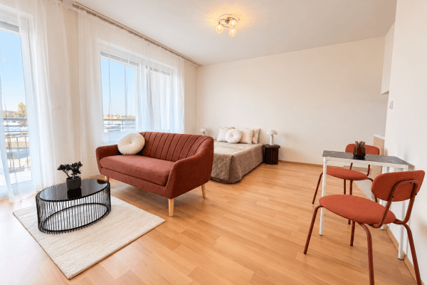 Studio flat to rent, 46 m², Nademlejnská, Praha Studio flat to rent, 46 m², Nademlejnská, Praha