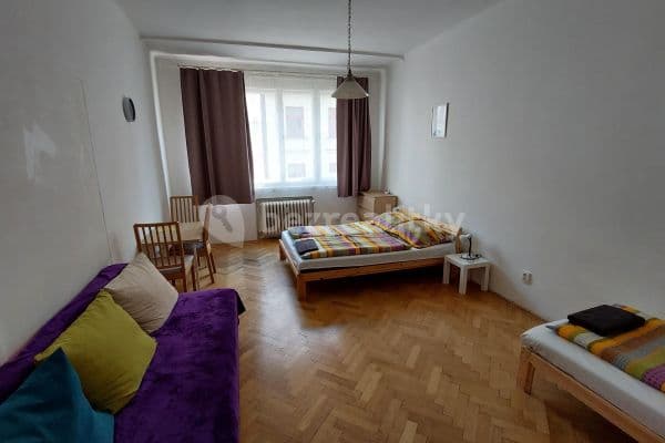 4 bedroom flat to rent, 150 m², Jungmannova, Praha