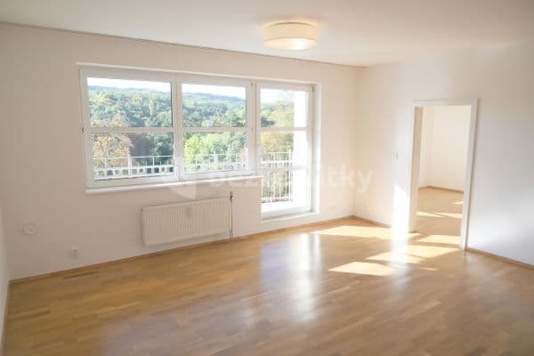 3 bedroom flat to rent, 117 m², Brdlíkova, Prague, Prague