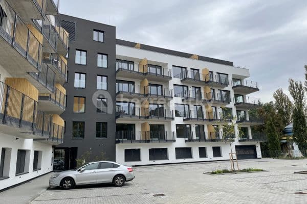 1 bedroom with open-plan kitchen flat to rent, 60 m², Na Parkáně, Beroun 1 bedroom with open-plan kitchen flat to rent, 60 m², Na Parkáně, Beroun