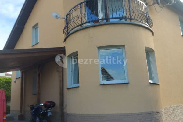 1 bedroom with open-plan kitchen flat to rent, 96 m², Dářská, Praha 1 bedroom with open-plan kitchen flat to rent, 96 m², Dářská, Praha