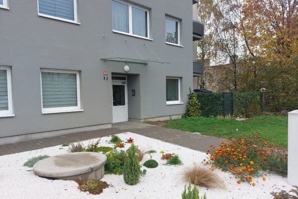 Small studio flat to rent, 16 m², Lipanská, Říčany Small studio flat to rent, 16 m², Lipanská, Říčany