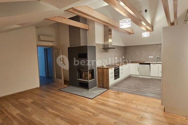 2 bedroom with open-plan kitchen flat to rent, 92 m², Vojtěšská, Neratovice 2 bedroom with open-plan kitchen flat to rent, 92 m², Vojtěšská, Neratovice