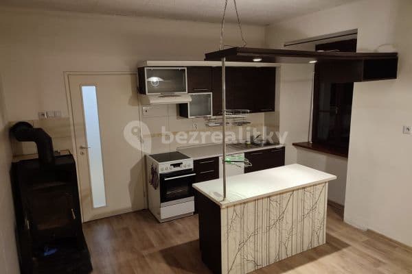 2 bedroom flat to rent, 70 m², Zámek, Náměšť nad Oslavou