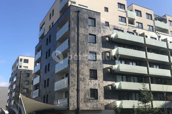 Studio flat to rent, 35 m², náměstí Junkových, Praha Studio flat to rent, 35 m², náměstí Junkových, Praha
