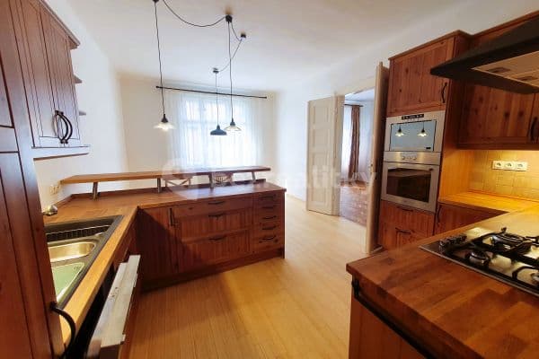 3 bedroom flat to rent, 96 m², Podskalská, Prague, Prague