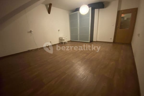 2 bedroom flat to rent, 100 m², Veverkova, Prague, Prague