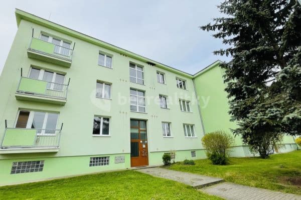 1 bedroom with open-plan kitchen flat to rent, 45 m², Buzulucká, Teplice 1 bedroom with open-plan kitchen flat to rent, 45 m², Buzulucká, Teplice