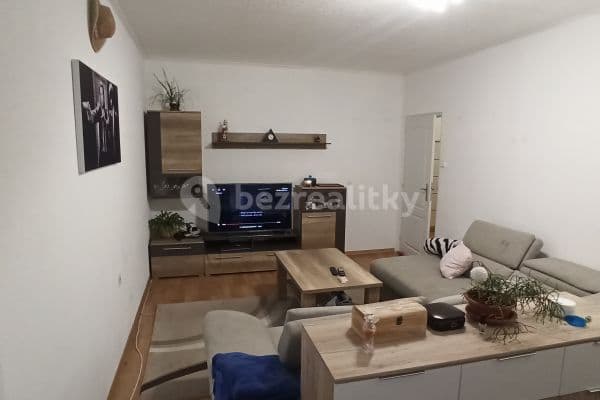 4 bedroom flat to rent, 82 m², Mošnova, Ústí nad Labem, Ústecký Region