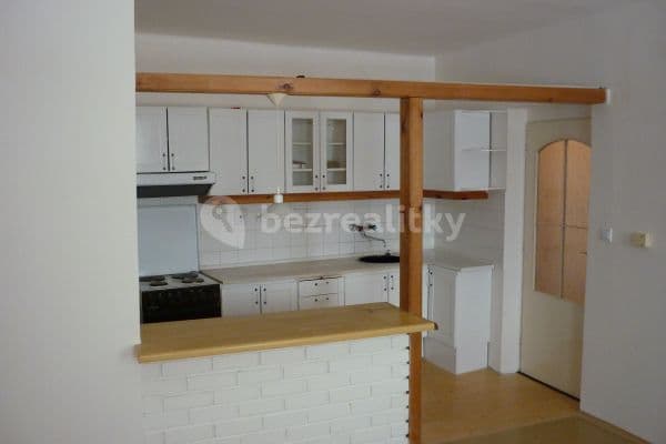 2 bedroom with open-plan kitchen flat to rent, 70 m², Mírové náměstí, Dobříš 2 bedroom with open-plan kitchen flat to rent, 70 m², Mírové náměstí, Dobříš