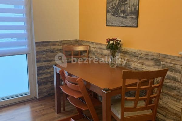 2 bedroom with open-plan kitchen flat to rent, 57 m², Na Okraji, Hořovice 2 bedroom with open-plan kitchen flat to rent, 57 m², Na Okraji, Hořovice