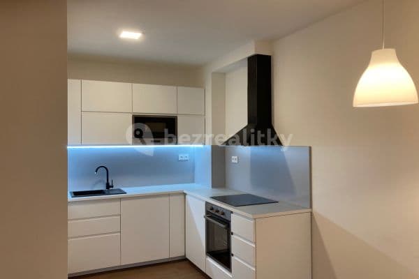 1 bedroom with open-plan kitchen flat to rent, 72 m², Na Radouči, Mladá Boleslav, Středočeský Region 1 bedroom with open-plan kitchen flat to rent, 72 m², Na Radouči, Mladá Boleslav, Středočeský Region