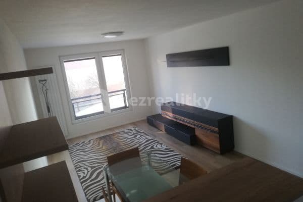 1 bedroom with open-plan kitchen flat to rent, 62 m², Na Náhonu, Beroun, Středočeský Region 1 bedroom with open-plan kitchen flat to rent, 62 m², Na Náhonu, Beroun, Středočeský Region