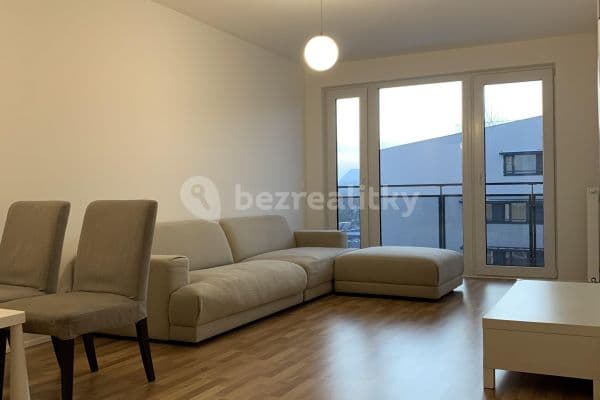 1 bedroom with open-plan kitchen flat to rent, 61 m², Zvěřinova, Prague, Prague