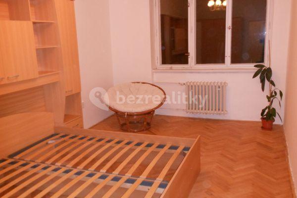 2 bedroom flat to rent, 70 m², Koněvova, Hlavní město Praha