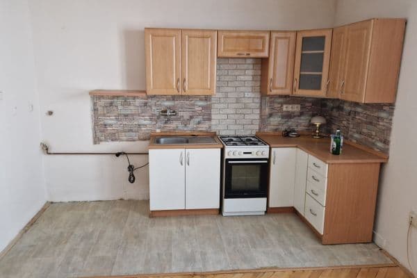 1 bedroom with open-plan kitchen flat to rent, 45 m², Praskova, Olomouc 1 bedroom with open-plan kitchen flat to rent, 45 m², Praskova, Olomouc
