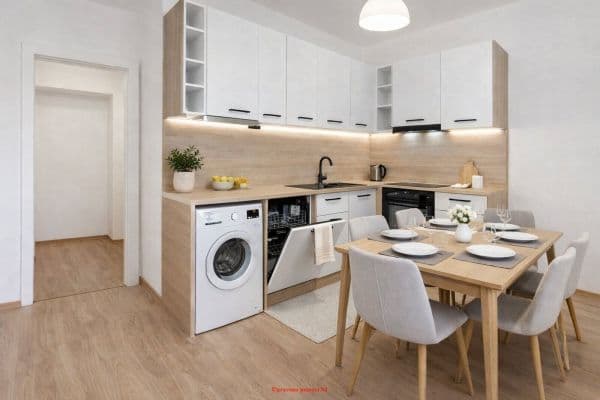 3 bedroom flat to rent, 63 m², Národní třída, Havířov-Město 3 bedroom flat to rent, 63 m², Národní třída, Havířov-Město
