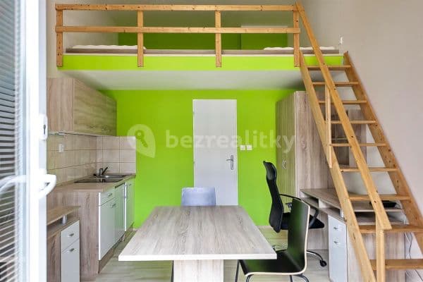 Studio flat to rent, 19 m², Václavská, Brno Studio flat to rent, 19 m², Václavská, Brno