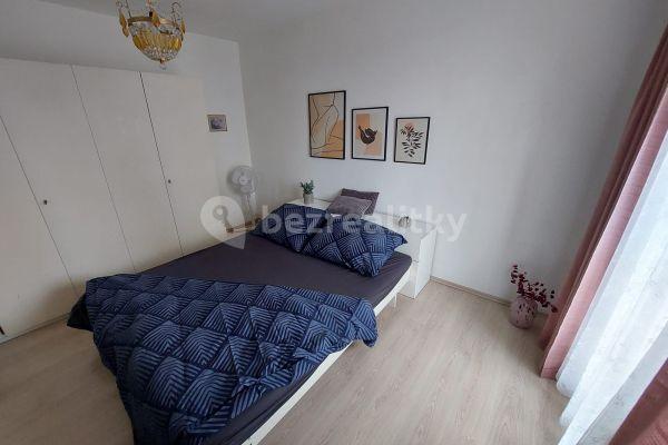 3 bedroom flat for sale, 76 m², Praha