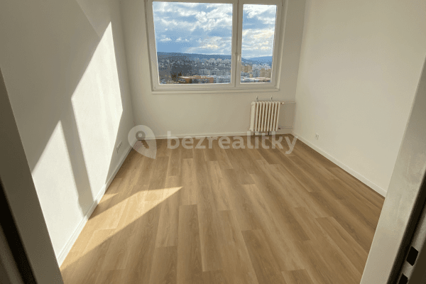 2 bedroom flat to rent, 50 m², Daškova, Praha 2 bedroom flat to rent, 50 m², Daškova, Praha