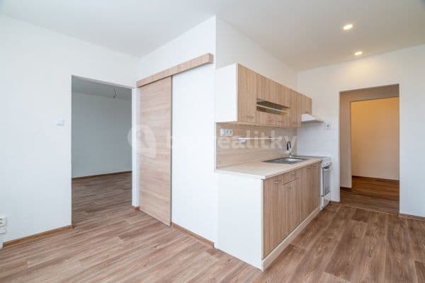 3 bedroom flat for sale, 77 m², gen. Svobody, 