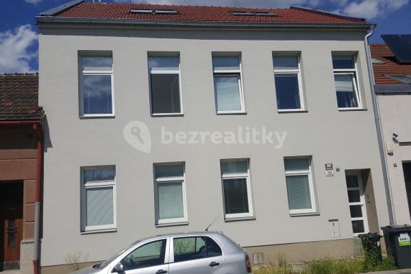 2 bedroom with open-plan kitchen flat to rent, 54 m², bratří Mrštíků, Brno, Jihomoravský Region 2 bedroom with open-plan kitchen flat to rent, 54 m², bratří Mrštíků, Brno, Jihomoravský Region