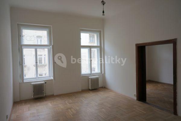 3 bedroom flat to rent, 88 m², Dukelských hrdinů, Prague, Prague
