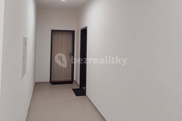 1 bedroom with open-plan kitchen flat to rent, 65 m², U Škol, Bučovice