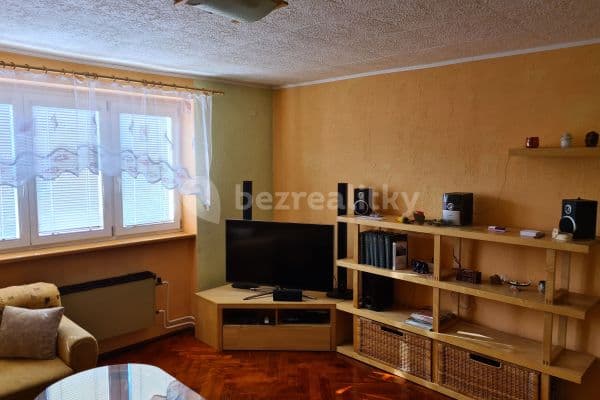 2 bedroom flat to rent, 65 m², 5. května, Bílina, Ústecký Region