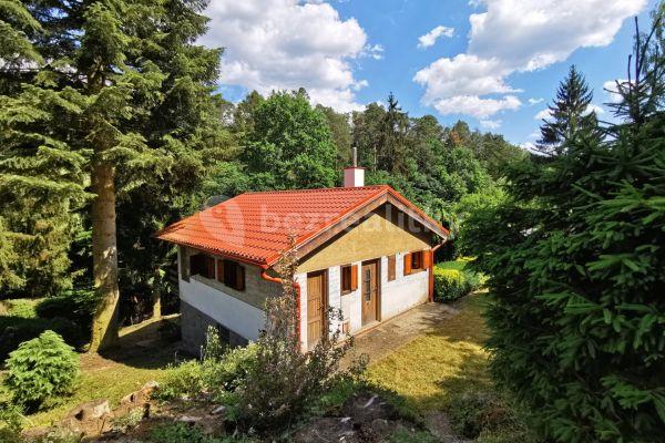 recreational property for sale, 590 m², Slapy