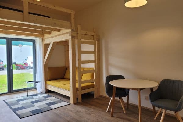 Studio flat to rent, 37 m², Zlončice Studio flat to rent, 37 m², Zlončice