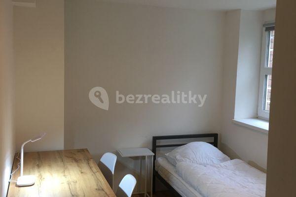 flat to rent, 12 m², U Závodiště, Prague