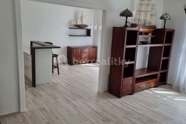 2 bedroom with open-plan kitchen flat for sale, 82 m², Verdunská, Praha