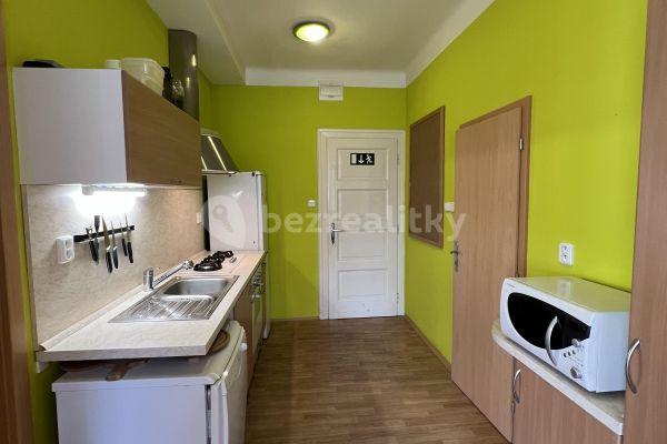 2 bedroom flat to rent, 64 m², Erbenova, Brno