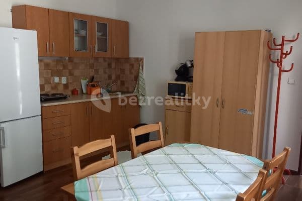 Studio flat to rent, 38 m², Do Klecánek, Klecany Studio flat to rent, 38 m², Do Klecánek, Klecany