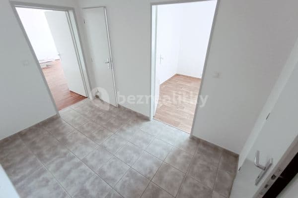 1 bedroom with open-plan kitchen flat for sale, 50 m², Chotěšovská, Praha