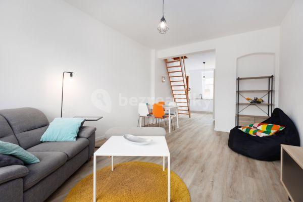 2 bedroom with open-plan kitchen flat for sale, 91 m², Západní, 