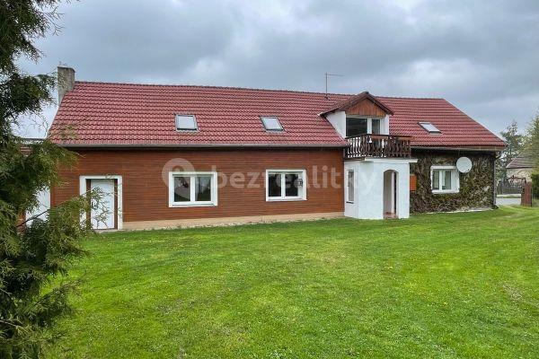 house for sale, 173 m², Lešetice