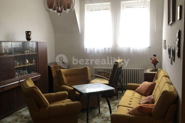 2 bedroom flat for sale, 71 m², nábřeží Jana Palacha, Karlovy Vary