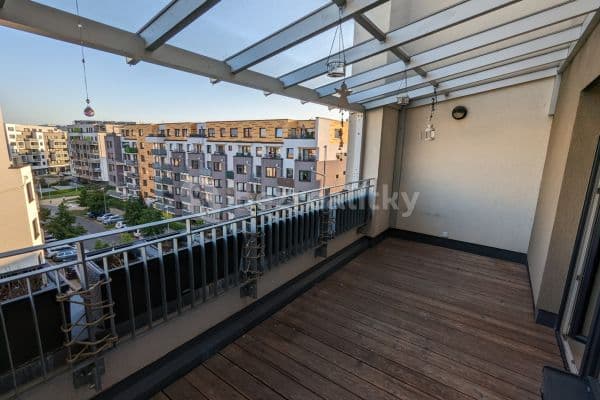 flat to rent, 100 m², Praha