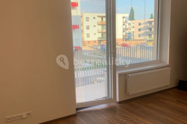 Studio flat to rent, 30 m², Armádní, Milovice Studio flat to rent, 30 m², Armádní, Milovice