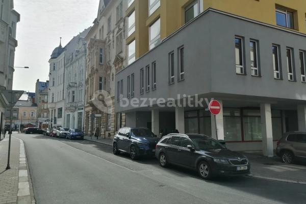 non-residential property to rent, 8 m², Čs. legií, 