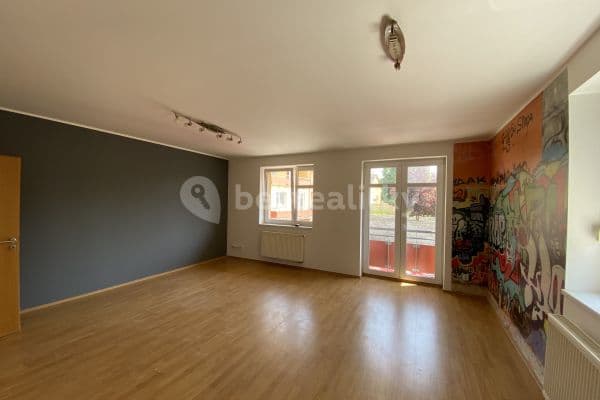 1 bedroom with open-plan kitchen flat to rent, 62 m², K Nádraží, Praha