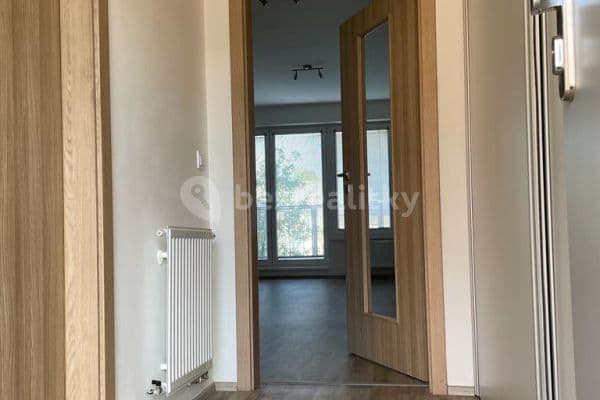 Studio flat to rent, 35 m², Jana Hrubého, Pardubice Studio flat to rent, 35 m², Jana Hrubého, Pardubice