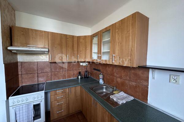 2 bedroom with open-plan kitchen flat for sale, 65 m², Zelenečská, Praha