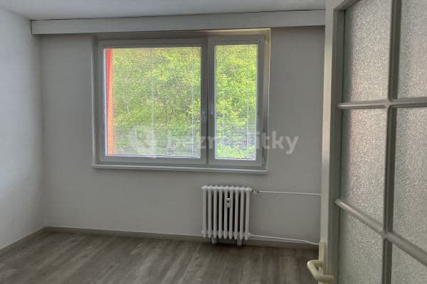 3 bedroom flat to rent, 77 m², Náchod